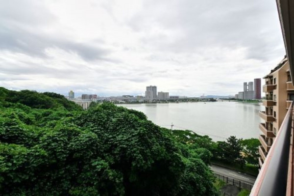 福岡市東区御島崎、マンションの画像です