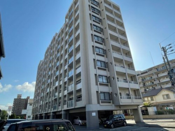 福岡市東区松田、マンションの画像です