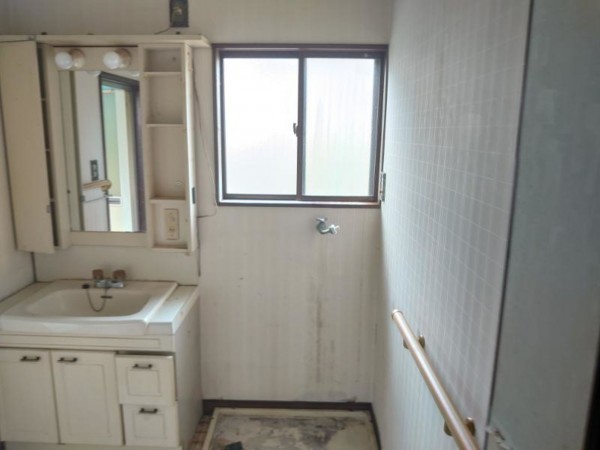 いわき市内郷高坂町、中古一戸建ての画像です