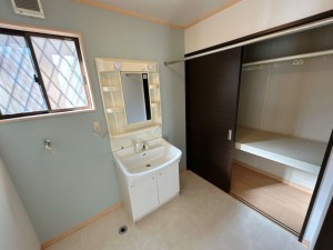 いわき市小名浜相子島、中古一戸建ての画像です