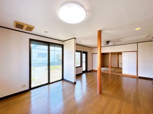 いわき市中央台鹿島、中古一戸建ての画像です