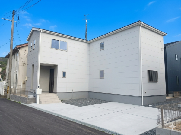 いわき市平下平窪、新築一戸建ての画像です