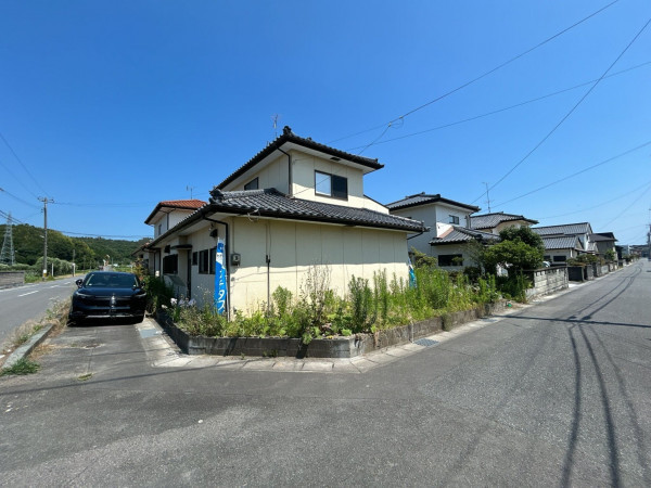 いわき市平中平窪、中古一戸建ての画像です