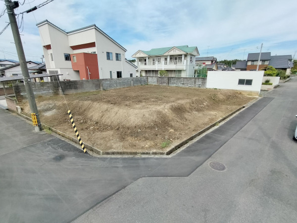 いわき市郷ケ丘、土地の画像です