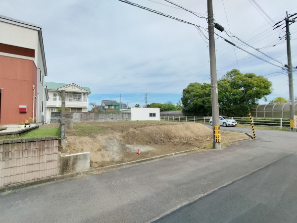 いわき市郷ケ丘、土地の画像です