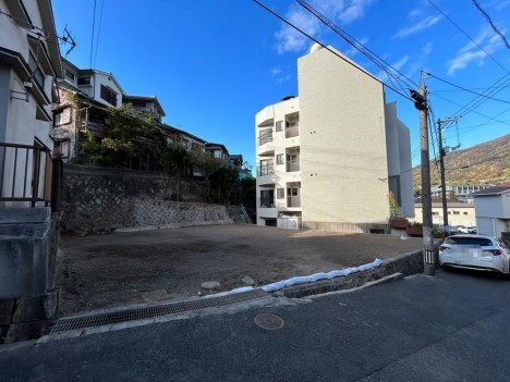 前面道路を含む現地写真