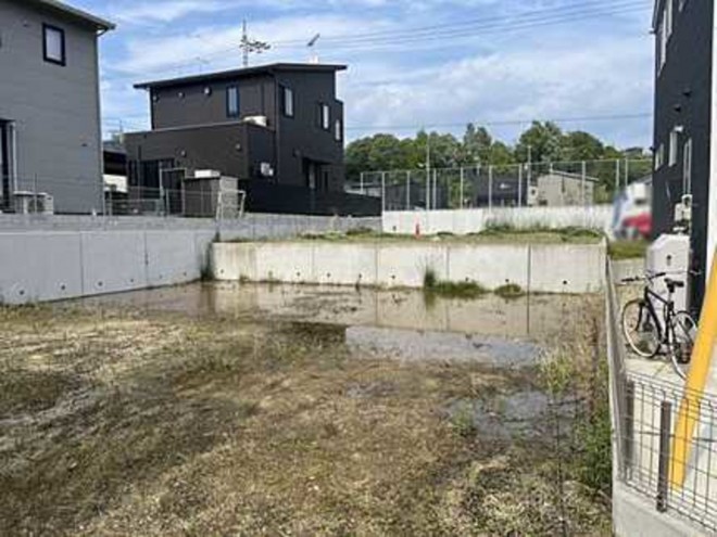 前面道路を含む現地写真