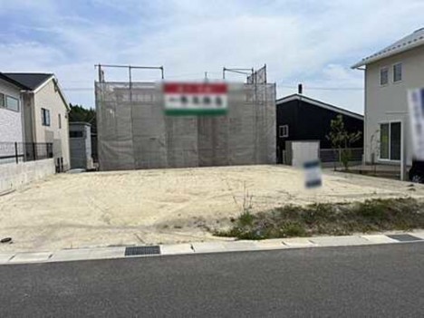 前面道路を含む現地写真