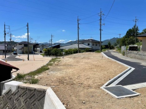 前面道路を含む現地写真