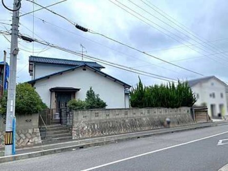 前面道路を含む現地写真