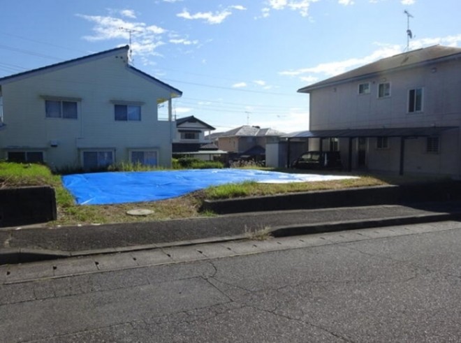 前面道路を含む現地写真