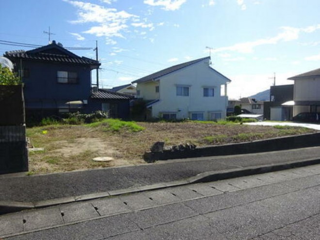 前面道路を含む現地写真