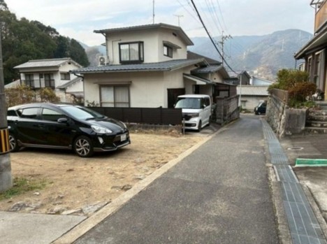 前面道路を含む現地写真