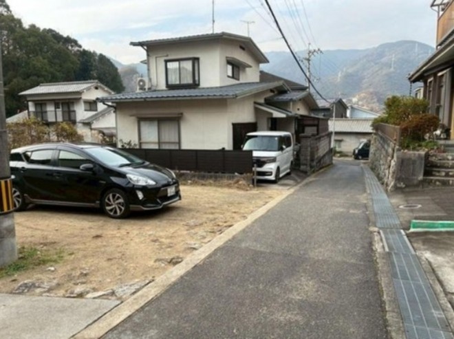 前面道路を含む現地写真