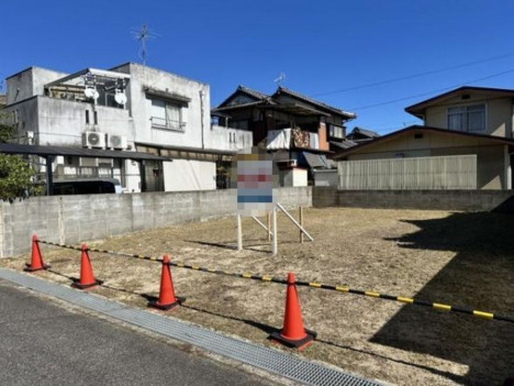 前面道路を含む現地写真