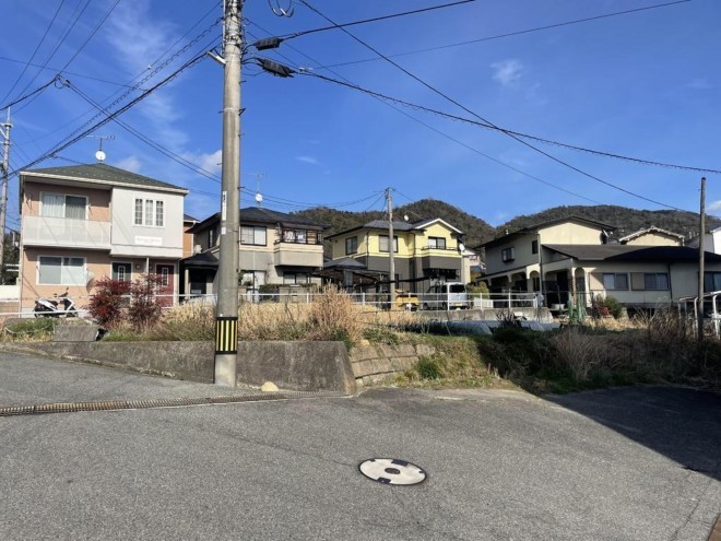 前面道路を含む現地写真