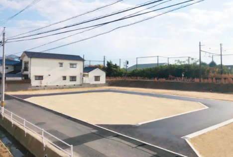 前面道路を含む現地写真