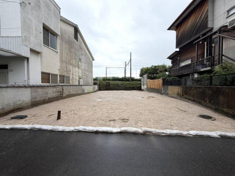 前面道路を含む現地写真
