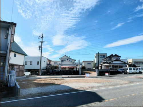 前面道路を含む現地写真