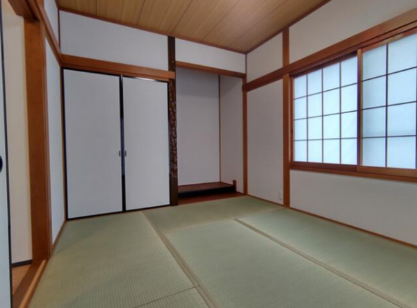 松阪市嬉野八田町、中古一戸建ての内装画像です