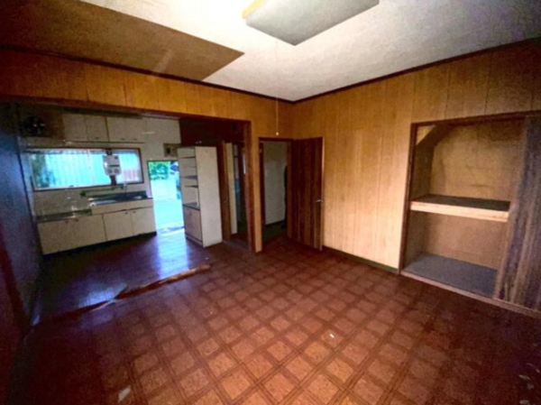 松阪市御殿山町、中古一戸建ての内装画像です