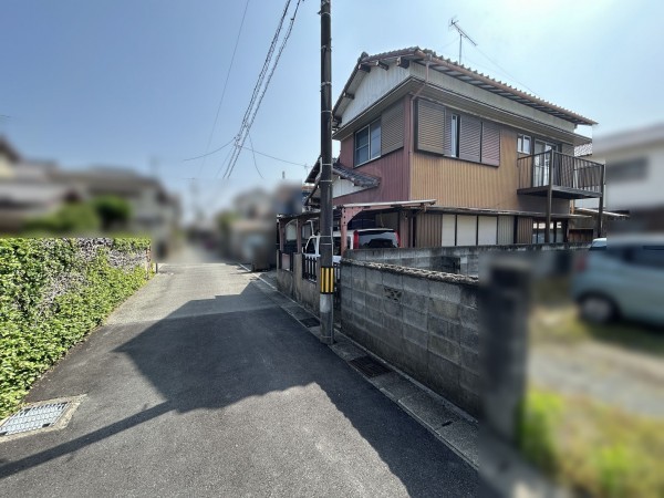 松阪市小黒田町、中古一戸建ての外観画像です