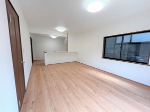 松阪市平成町、中古一戸建ての内装画像です