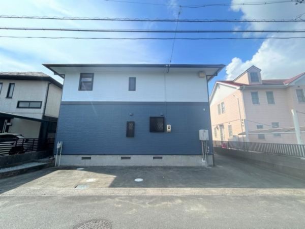 松阪市平成町、中古一戸建ての外観画像です