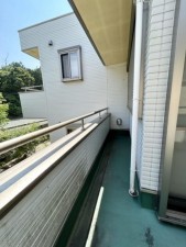 松阪市豊原町、中古一戸建てのバルコニー画像です