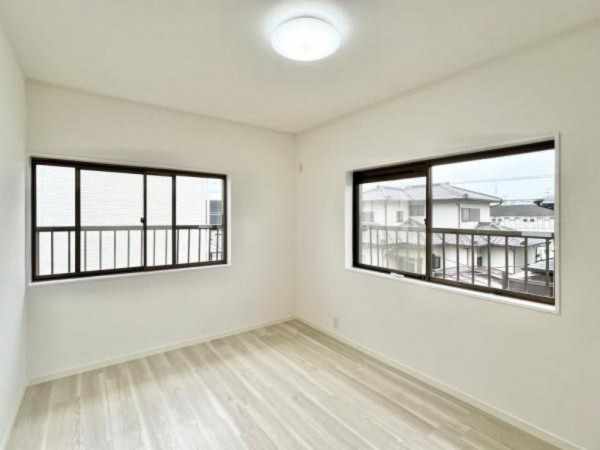 松阪市下村町、中古一戸建ての画像です