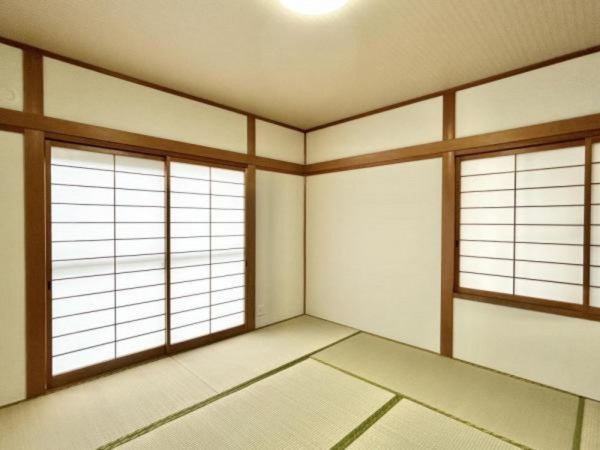 松阪市下村町、中古一戸建ての内装画像です