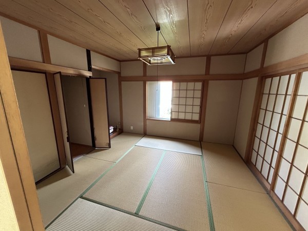 松阪市虹が丘町、中古一戸建ての内装画像です