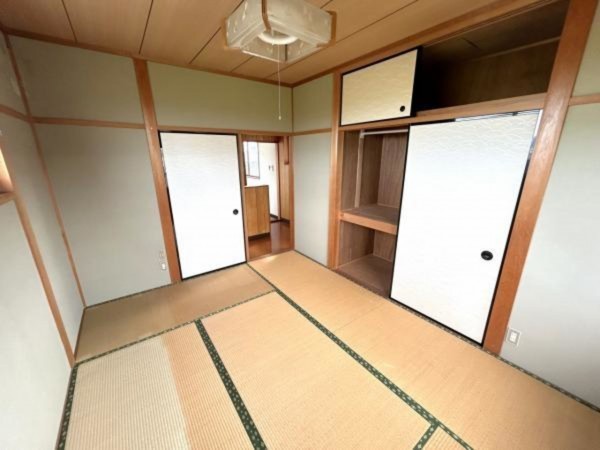 松阪市石津町、中古一戸建ての内装画像です