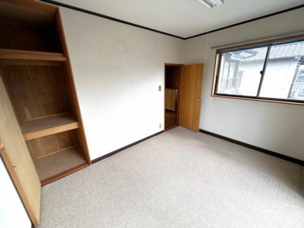 松阪市石津町、中古一戸建ての内装画像です