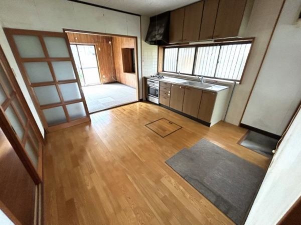 松阪市石津町、中古一戸建ての画像です