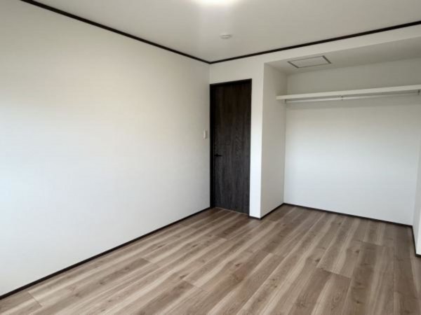 松阪市五月町、中古一戸建ての内装画像です