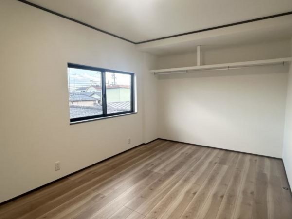 松阪市五月町、中古一戸建ての内装画像です