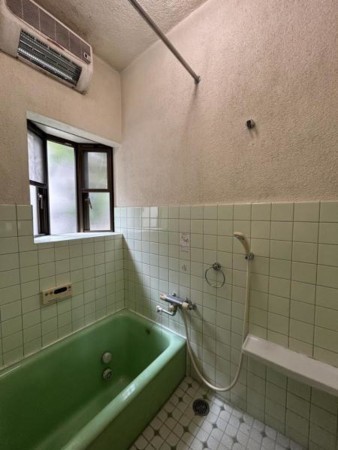 松阪市塚本町、中古一戸建ての寝室画像です