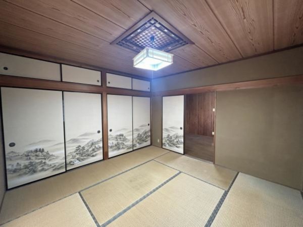 松阪市塚本町、中古一戸建ての内装画像です