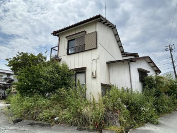 松阪市塚本町、中古一戸建ての外観画像です