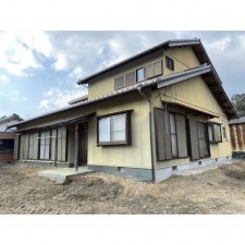 松阪市嬉野宮野町、中古一戸建ての画像です