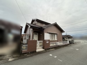 松阪市豊原町、中古一戸建ての外観画像です