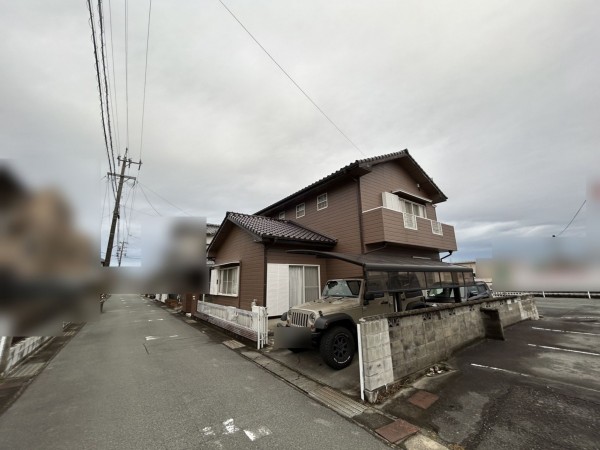 松阪市豊原町、中古一戸建ての外観画像です