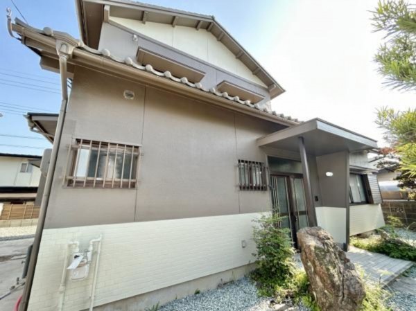 松阪市久保町、中古一戸建ての外観画像です