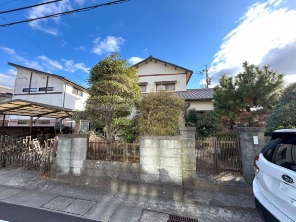 松阪市久保町、中古一戸建ての外観画像です
