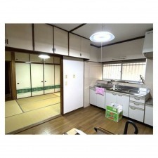 松阪市大黒田町、中古一戸建ての内装画像です