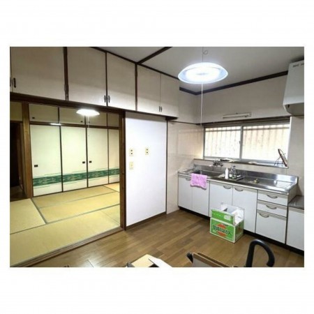 松阪市大黒田町、中古一戸建ての内装画像です