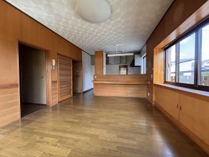 松阪市川井町、中古一戸建ての内装画像です