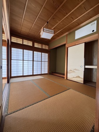 松阪市川井町、中古一戸建ての内装画像です
