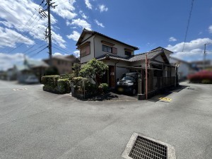 松阪市田原町、中古一戸建ての外観画像です